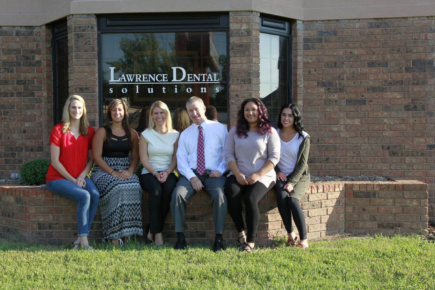 Lawrence Dental Solution